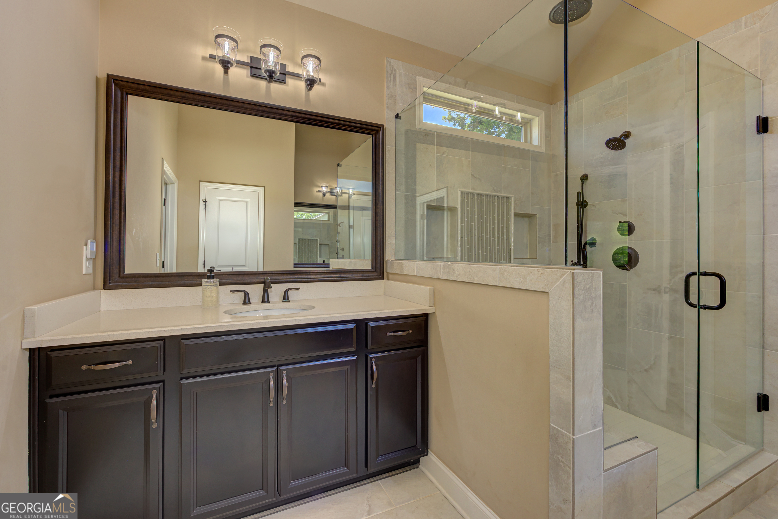 405 Acorn Run Property Photo 44
