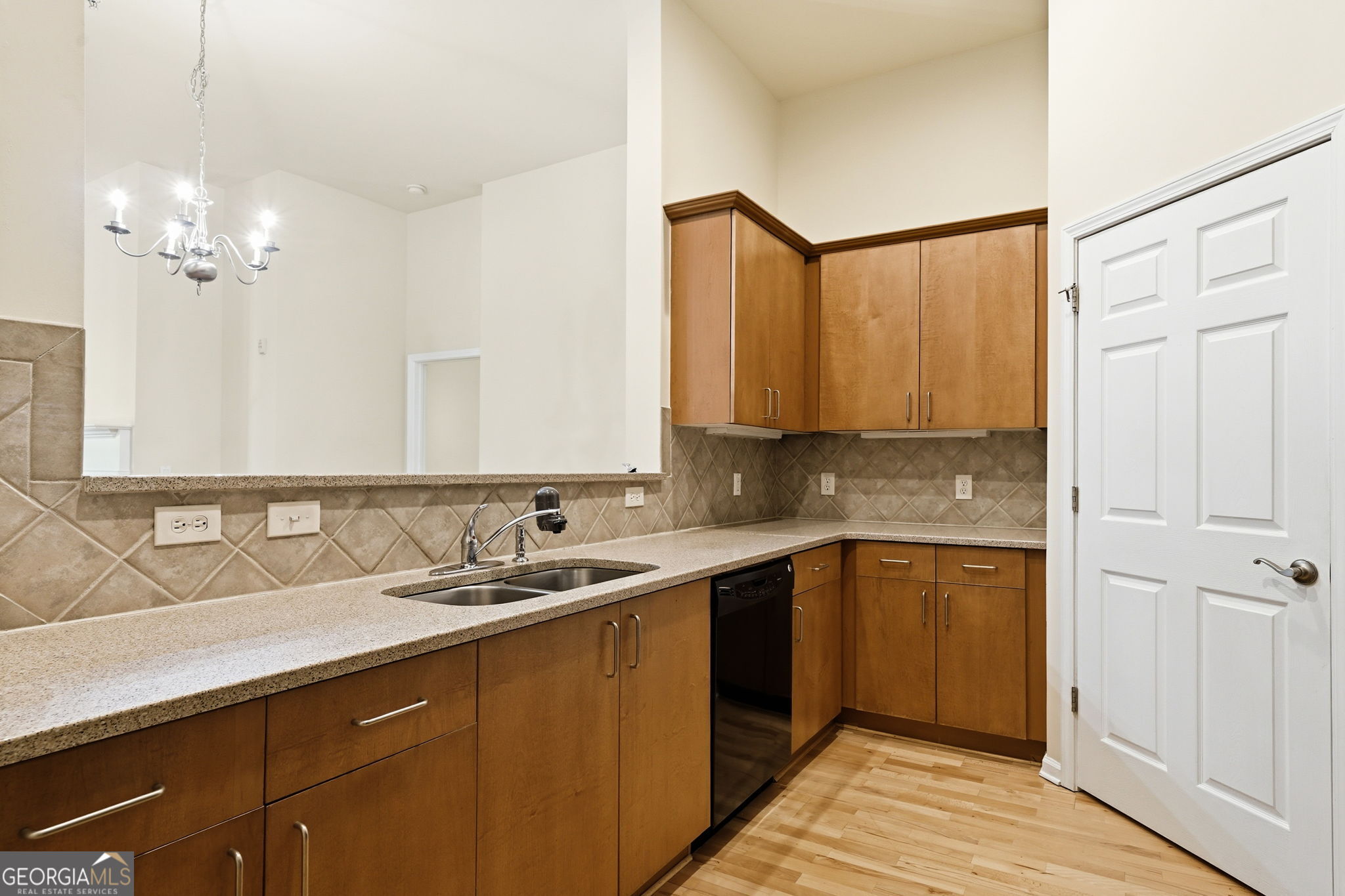 3150 Woodwalk Drive Se # 3403 Property Photo 8
