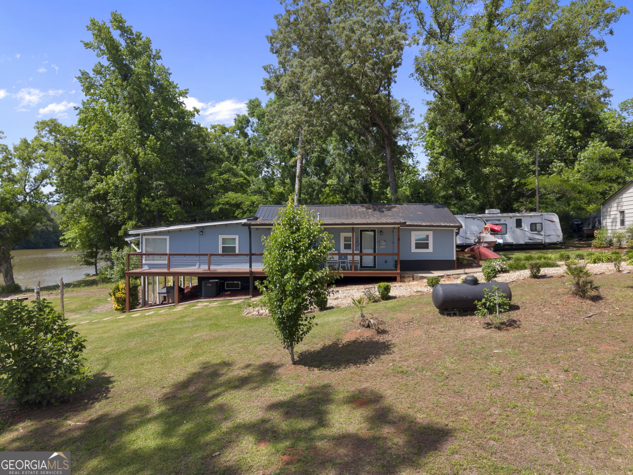 100 S River Bend Property Photo 2
