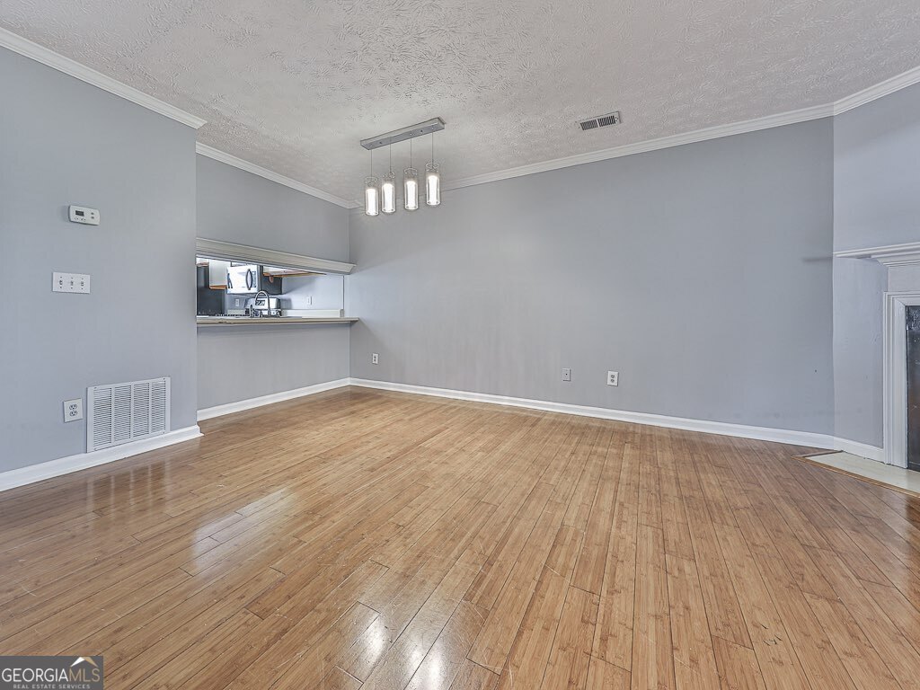 382 Oak Harbor Trail Property Photo 9