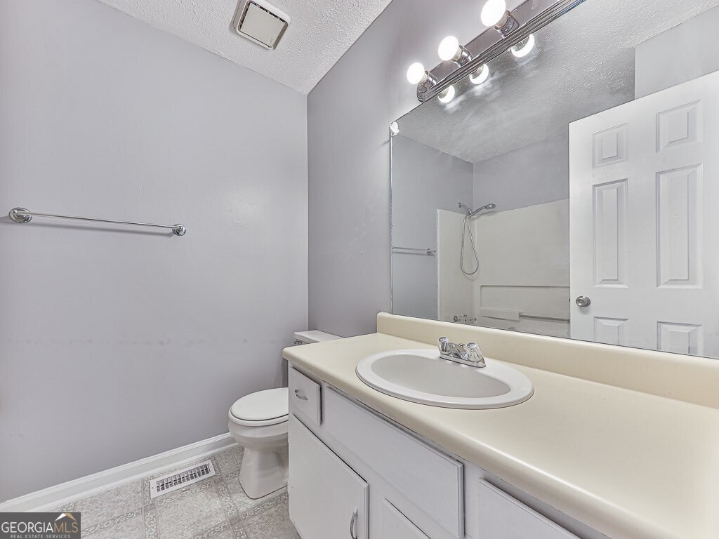 382 Oak Harbor Trail Property Photo 18