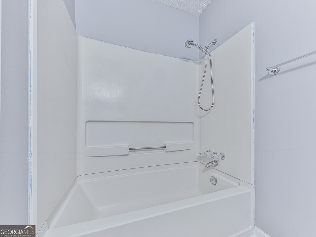 382 Oak Harbor Trail Property Photo 19