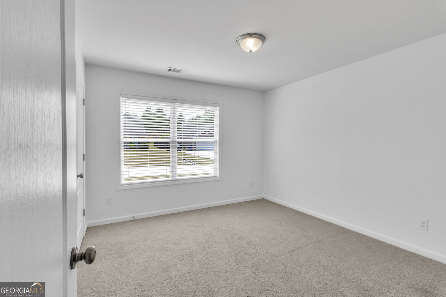 2126 Crown Park Drive Property Photo 18