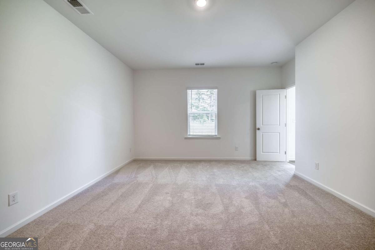 49 Kestrel Drive Property Photo 12