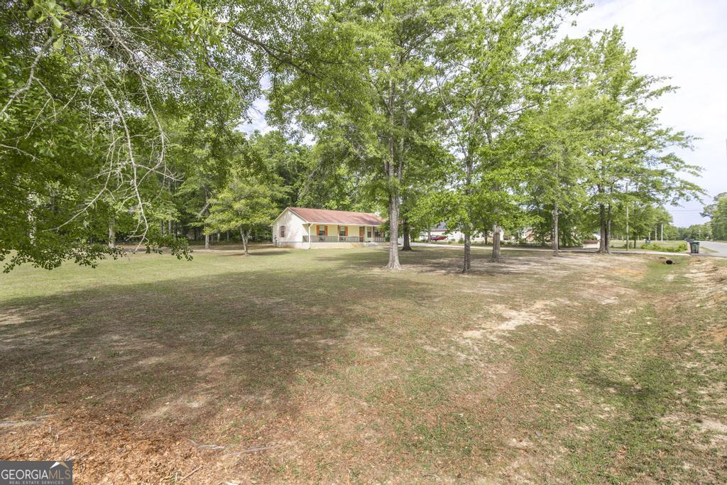 904 Robinhood Road Property Photo 6