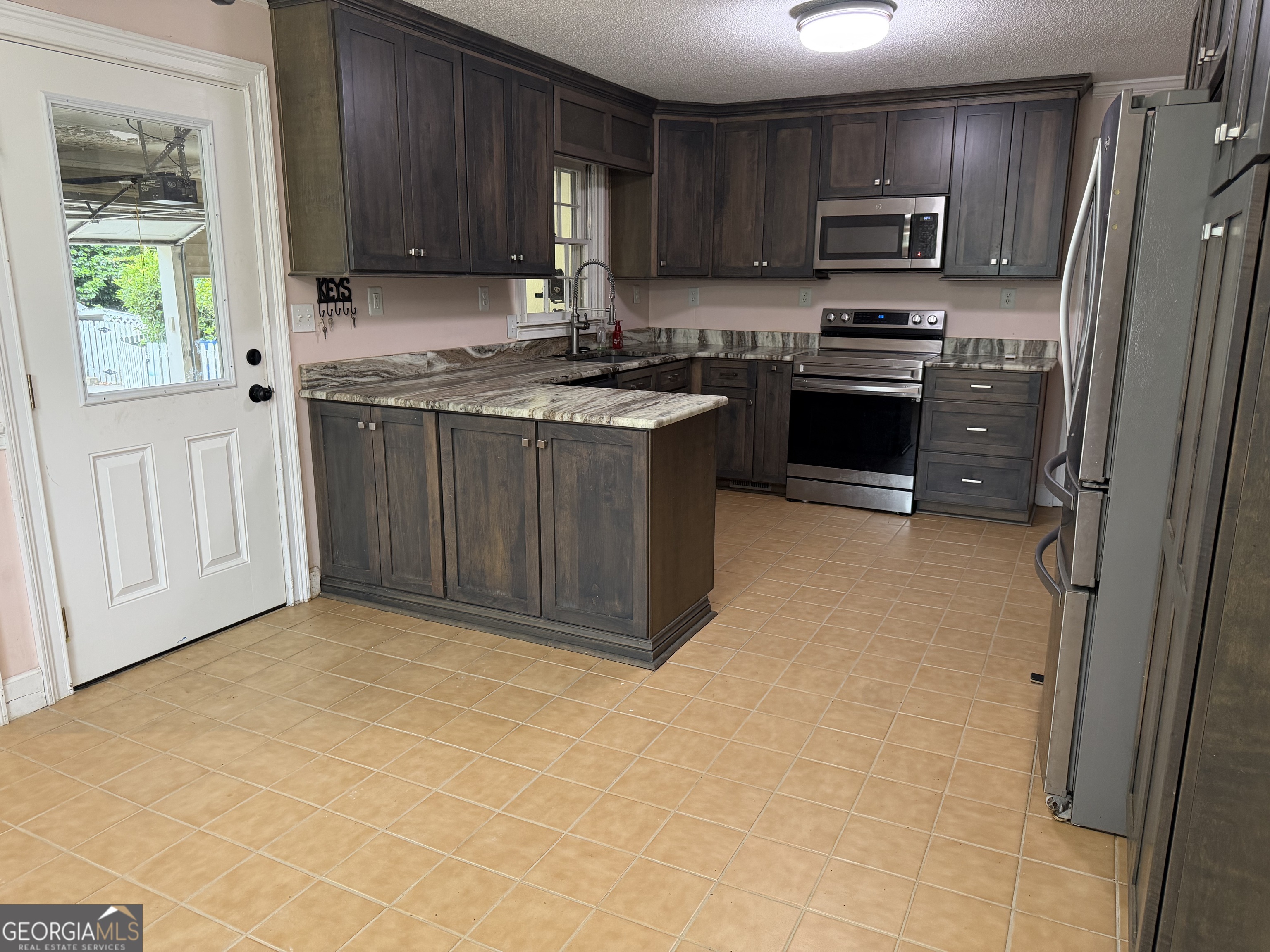1207 Chennault Drive Property Photo 11