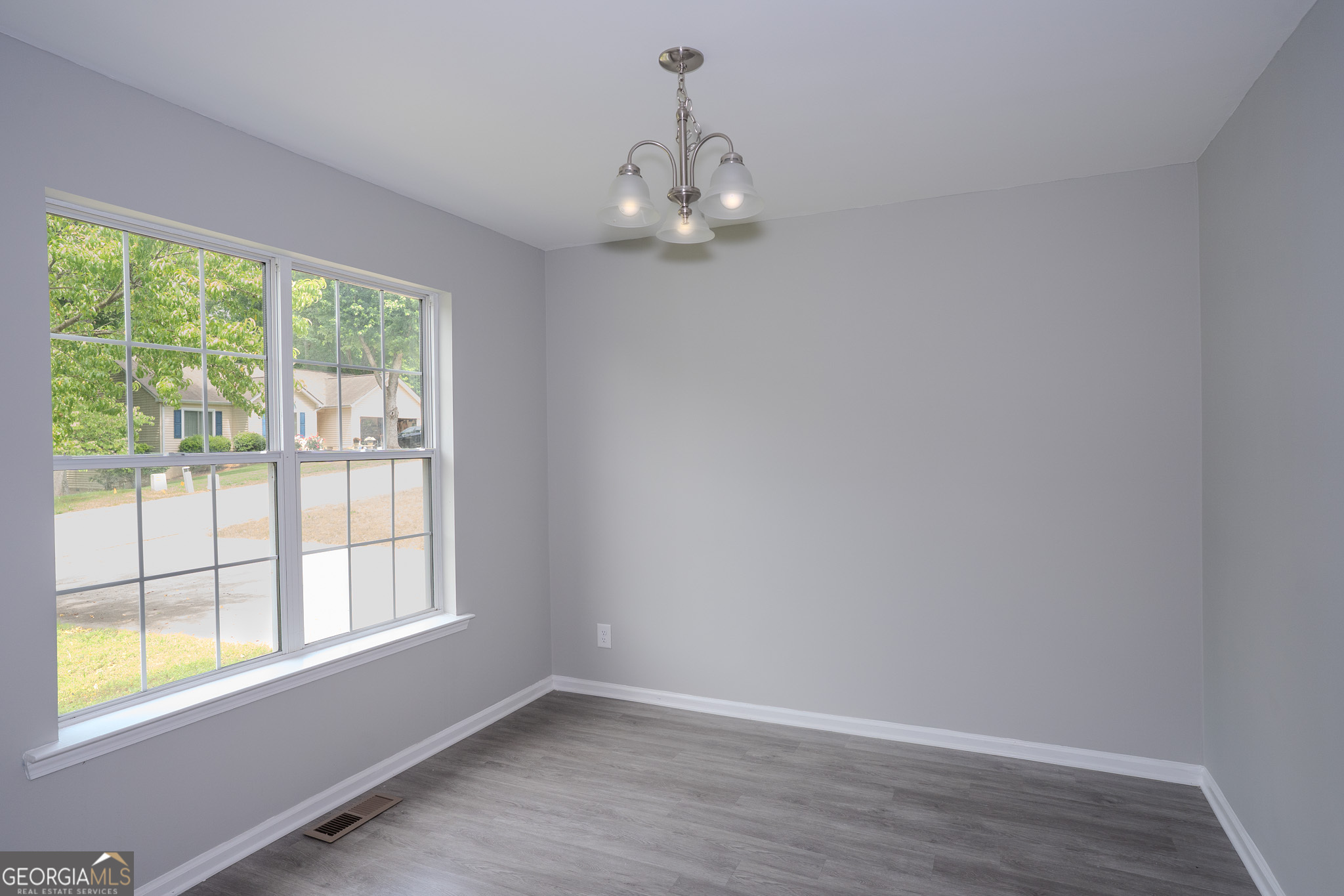 3043 Saddle Creek Drive Property Photo 28