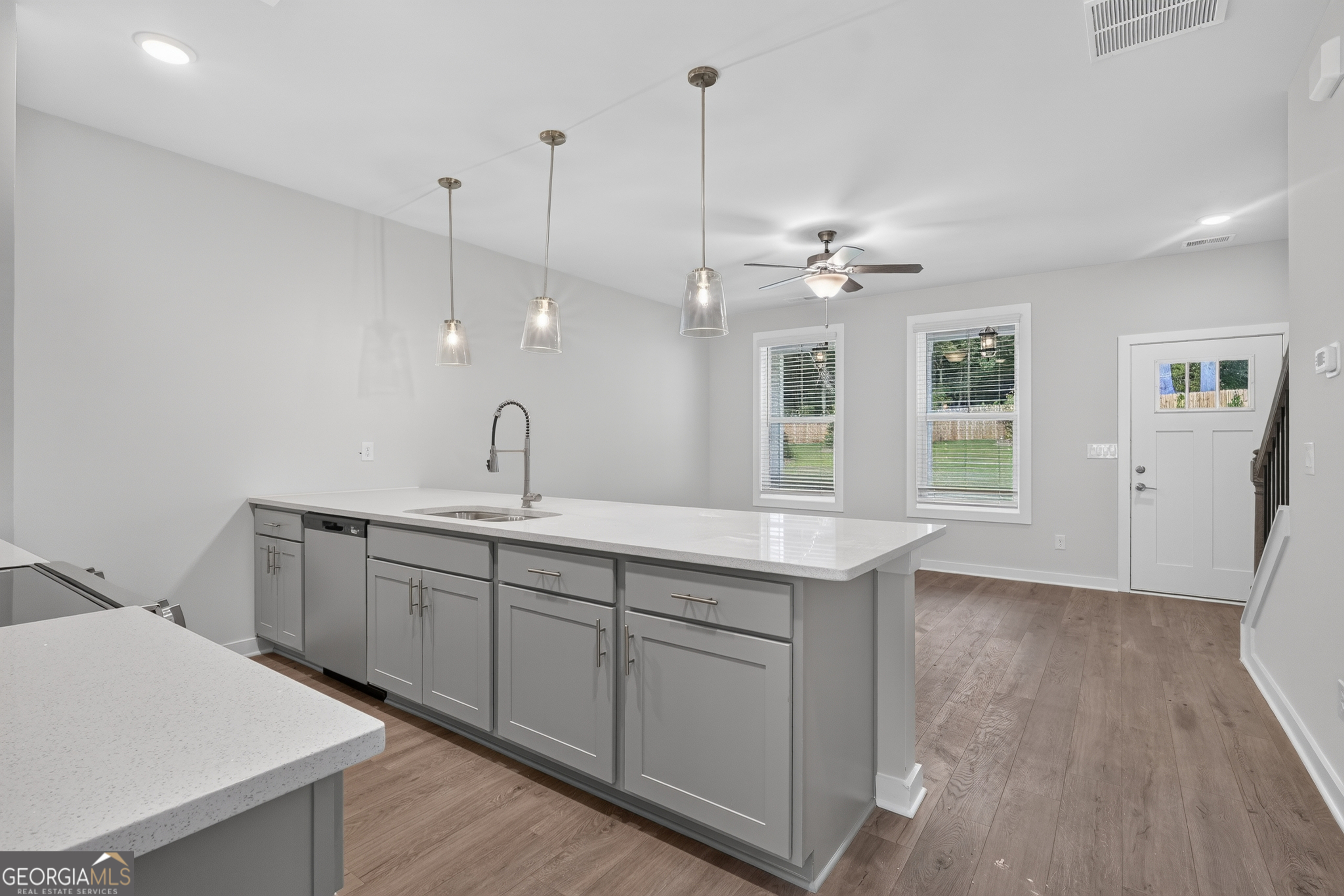 220 Maddux Street Lot 13 Property Photo 6