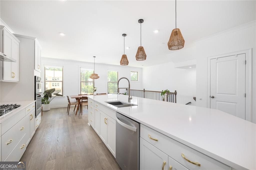 1312 Stanley Park Drive Property Photo 4