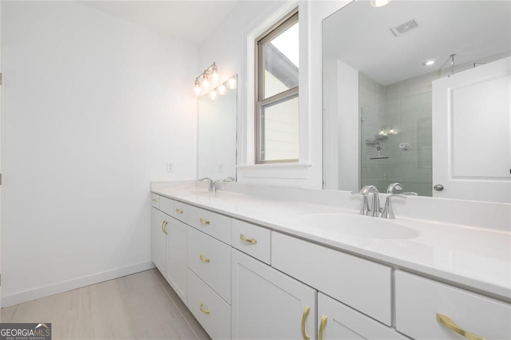 1312 Stanley Park Drive Property Photo 11