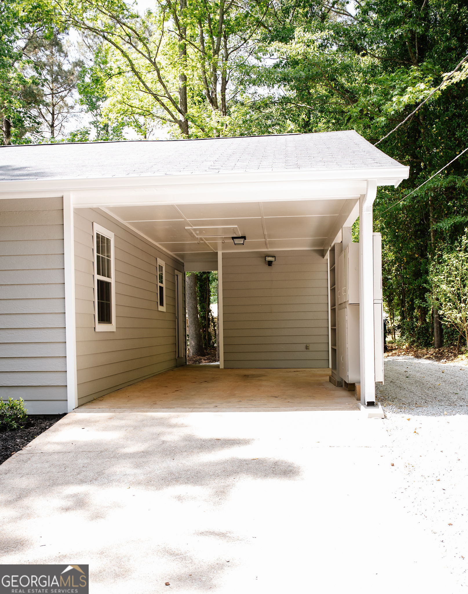 145 Susan Circle Property Photo 4