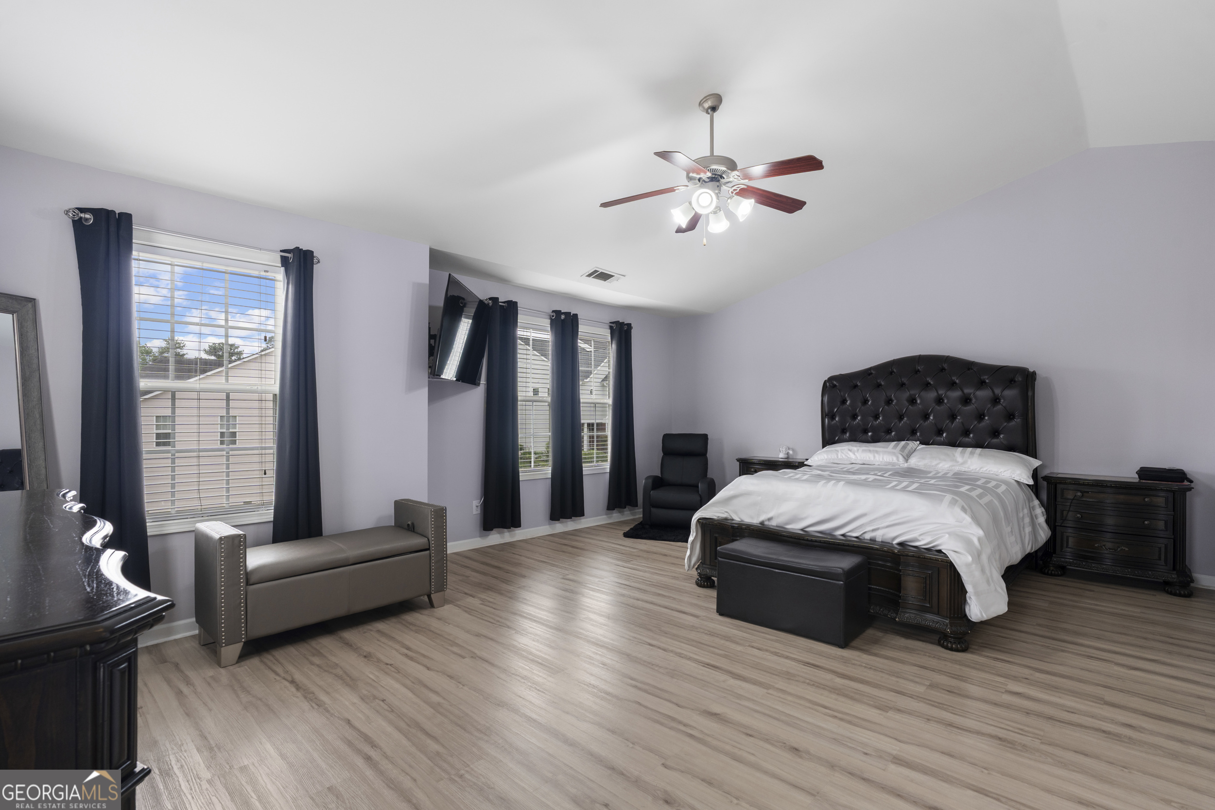 2113 Hasel Street Property Photo 17