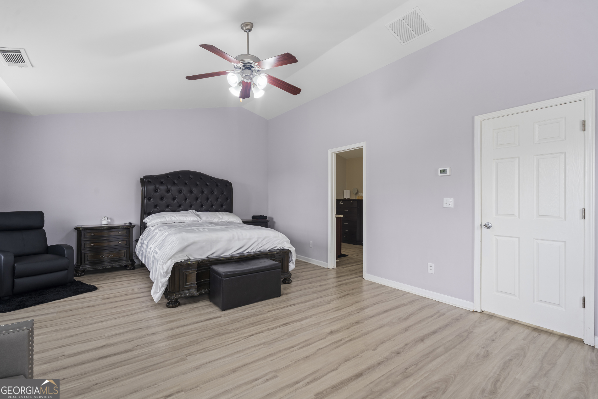 2113 Hasel Street Property Photo 18