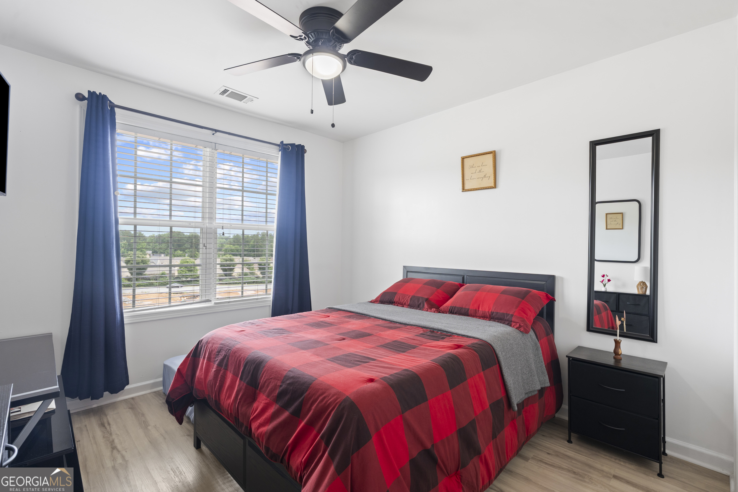 2113 Hasel Street Property Photo 29