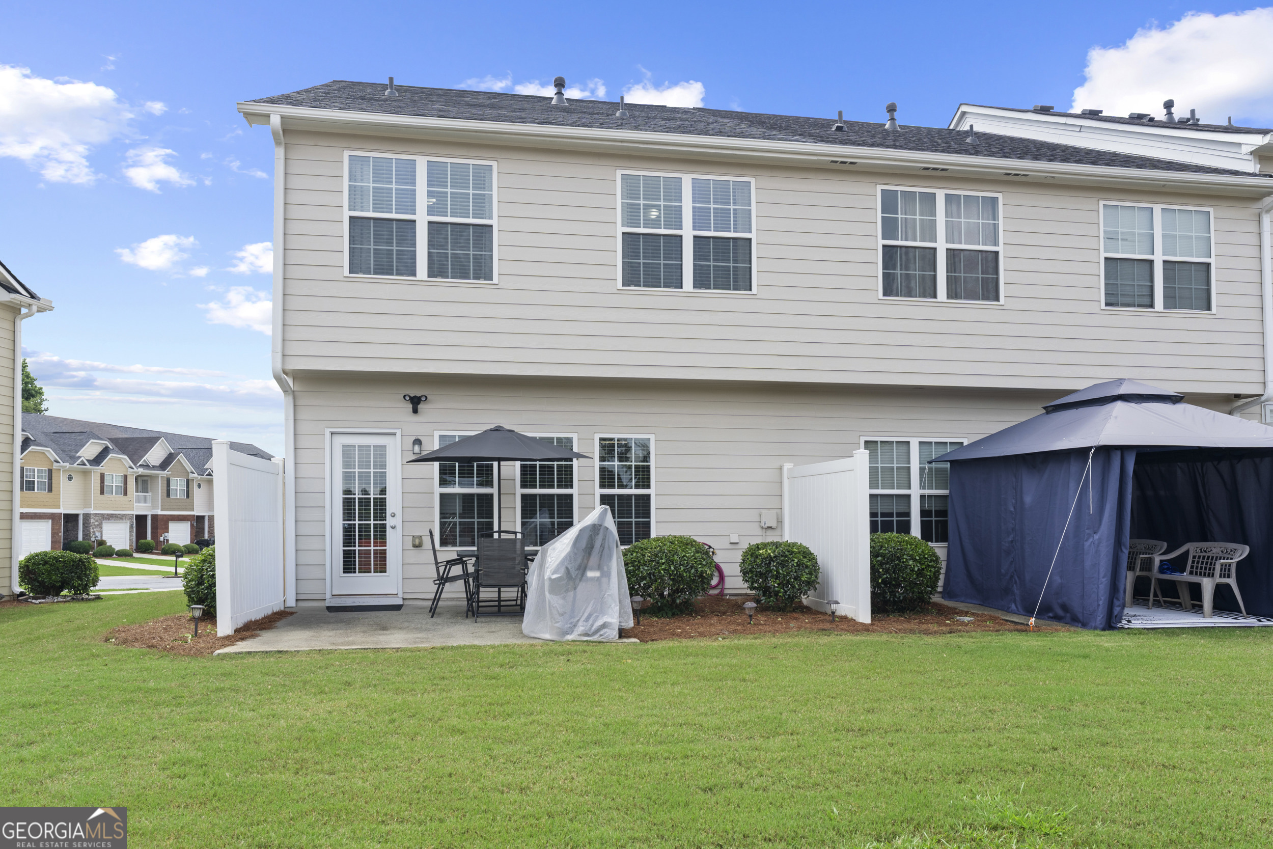 2113 Hasel Street Property Photo 34