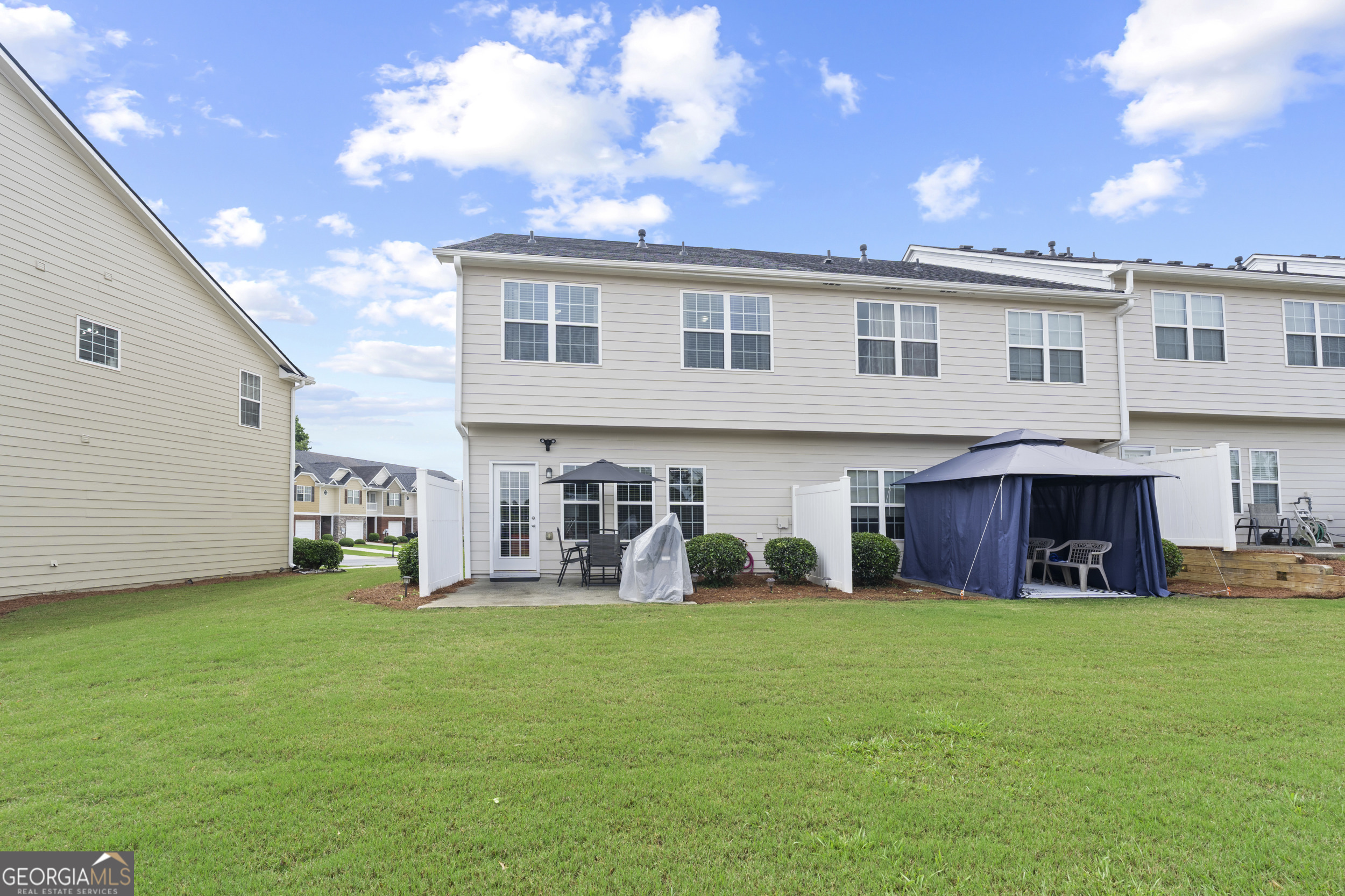 2113 Hasel Street Property Photo 35