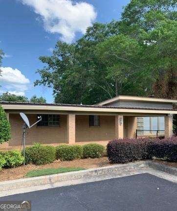 160 Cown Drive Property Photo 1