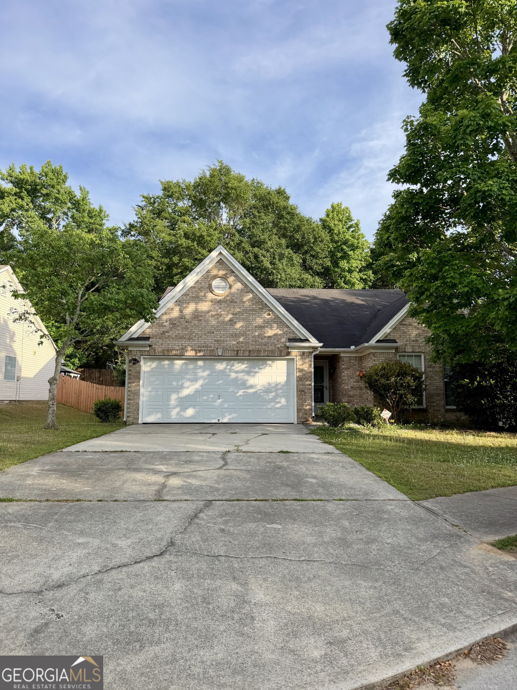 1840 Arborwood Drive Property Photo 2