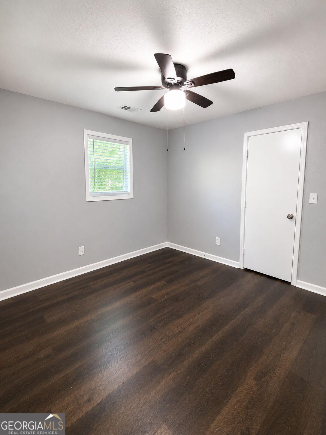 210 Pine Valley Drive Property Photo 9