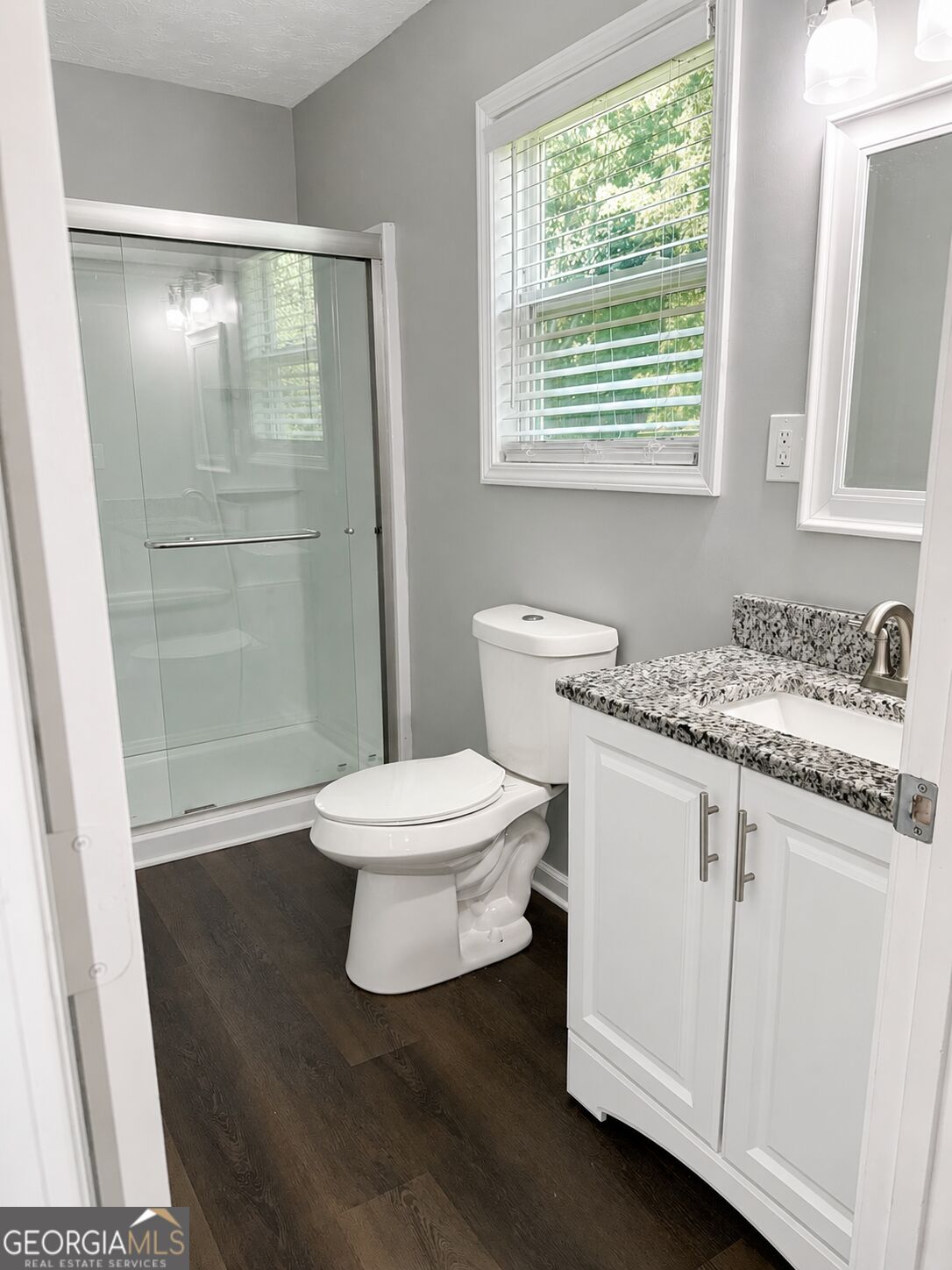 210 Pine Valley Drive Property Photo 12