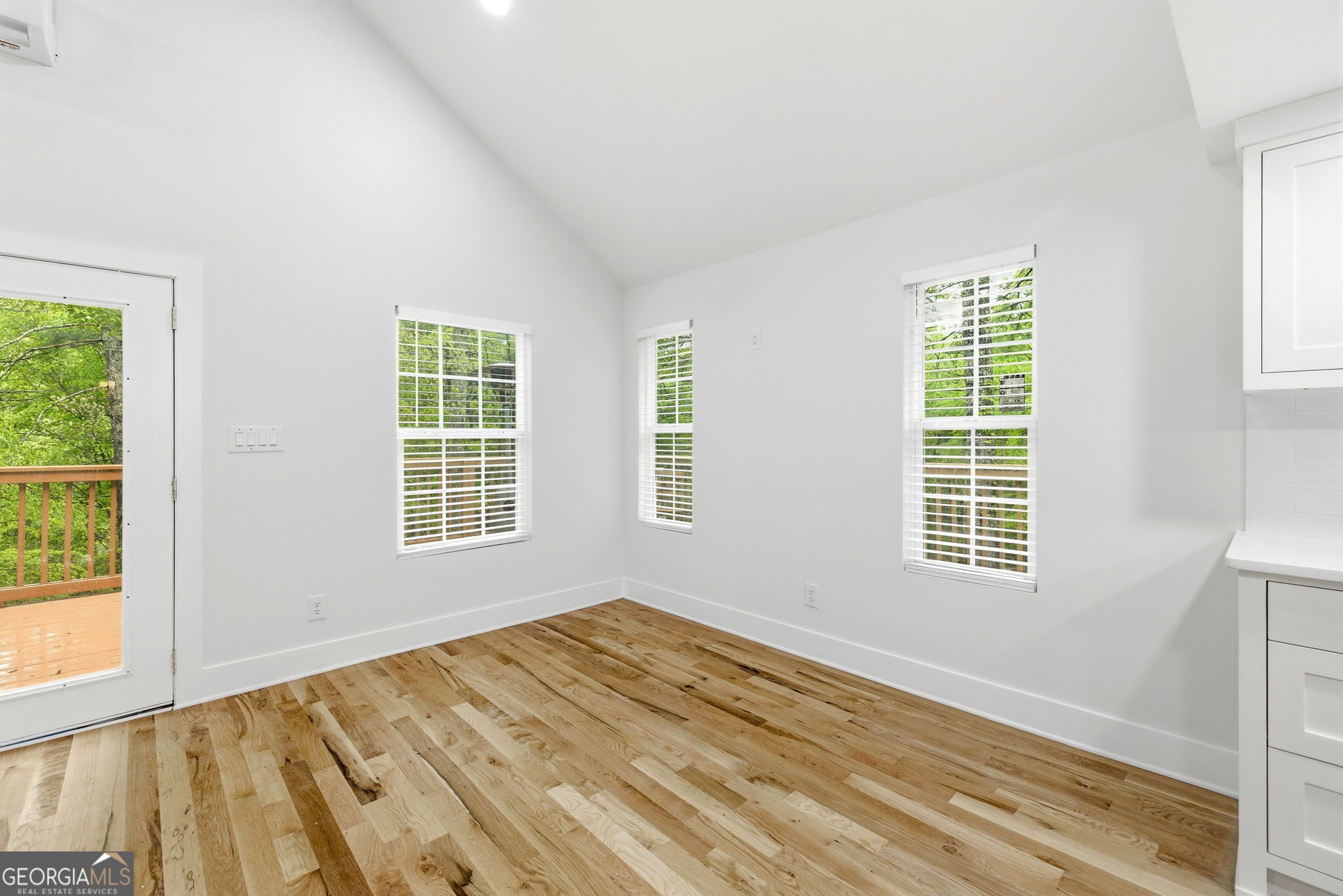 458 Almond Circle Property Photo 11
