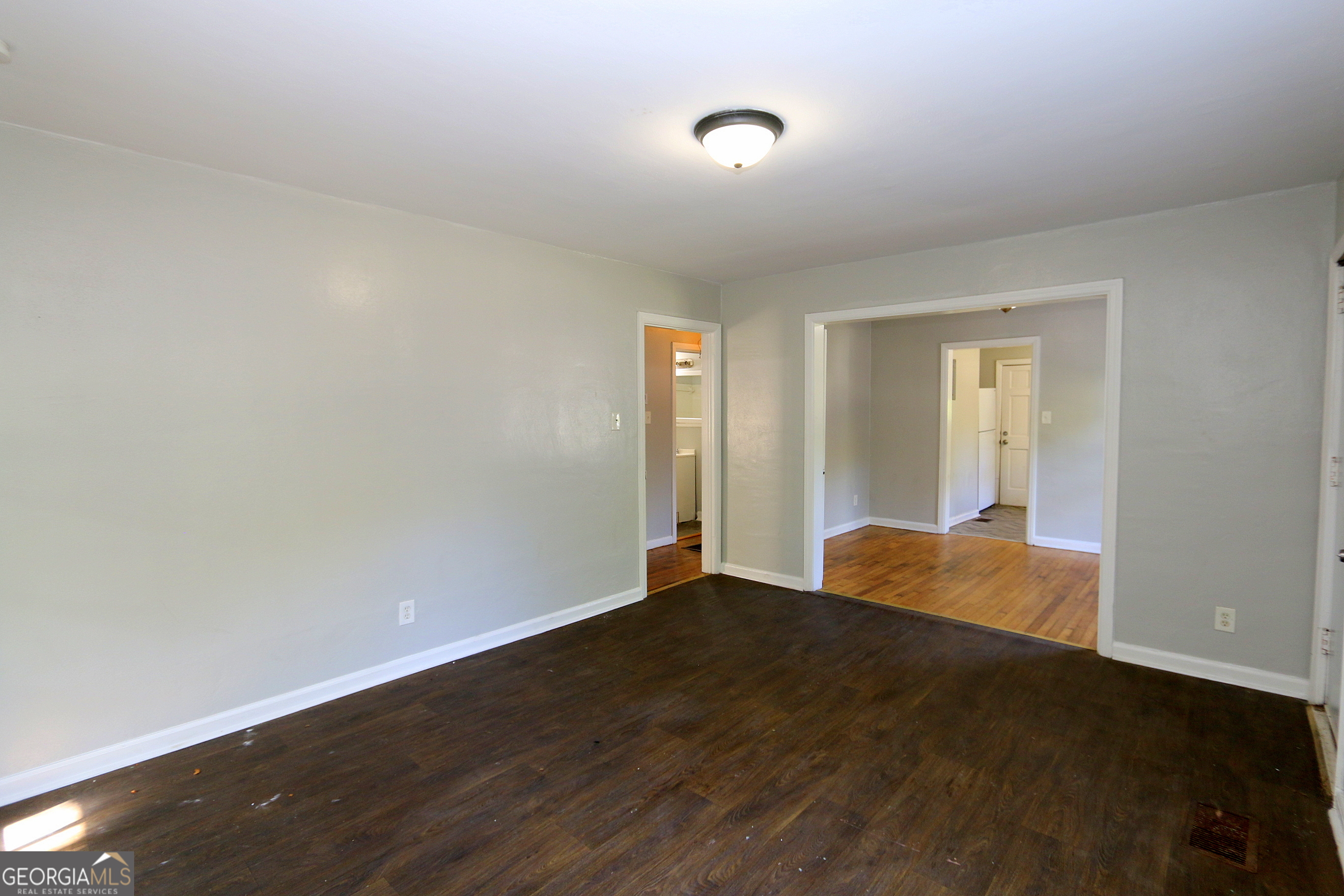 2309 Lorraine Drive Property Photo 5