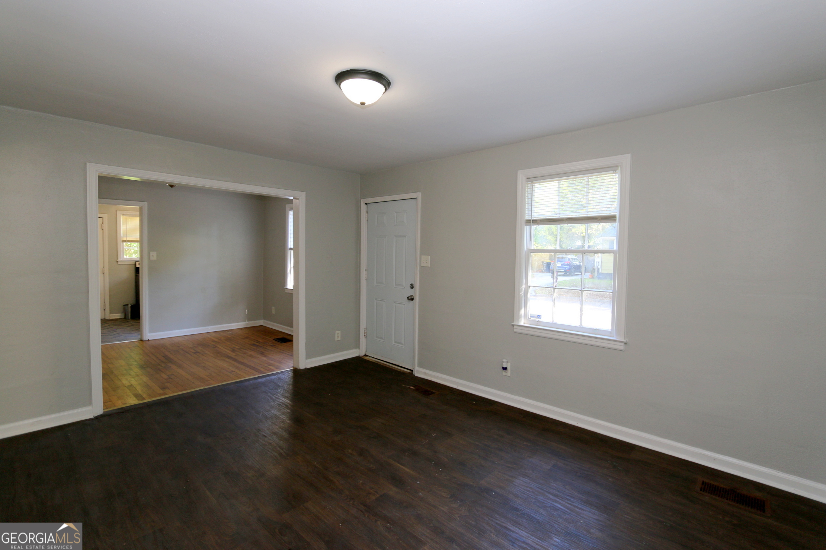 2309 Lorraine Drive Property Photo 8