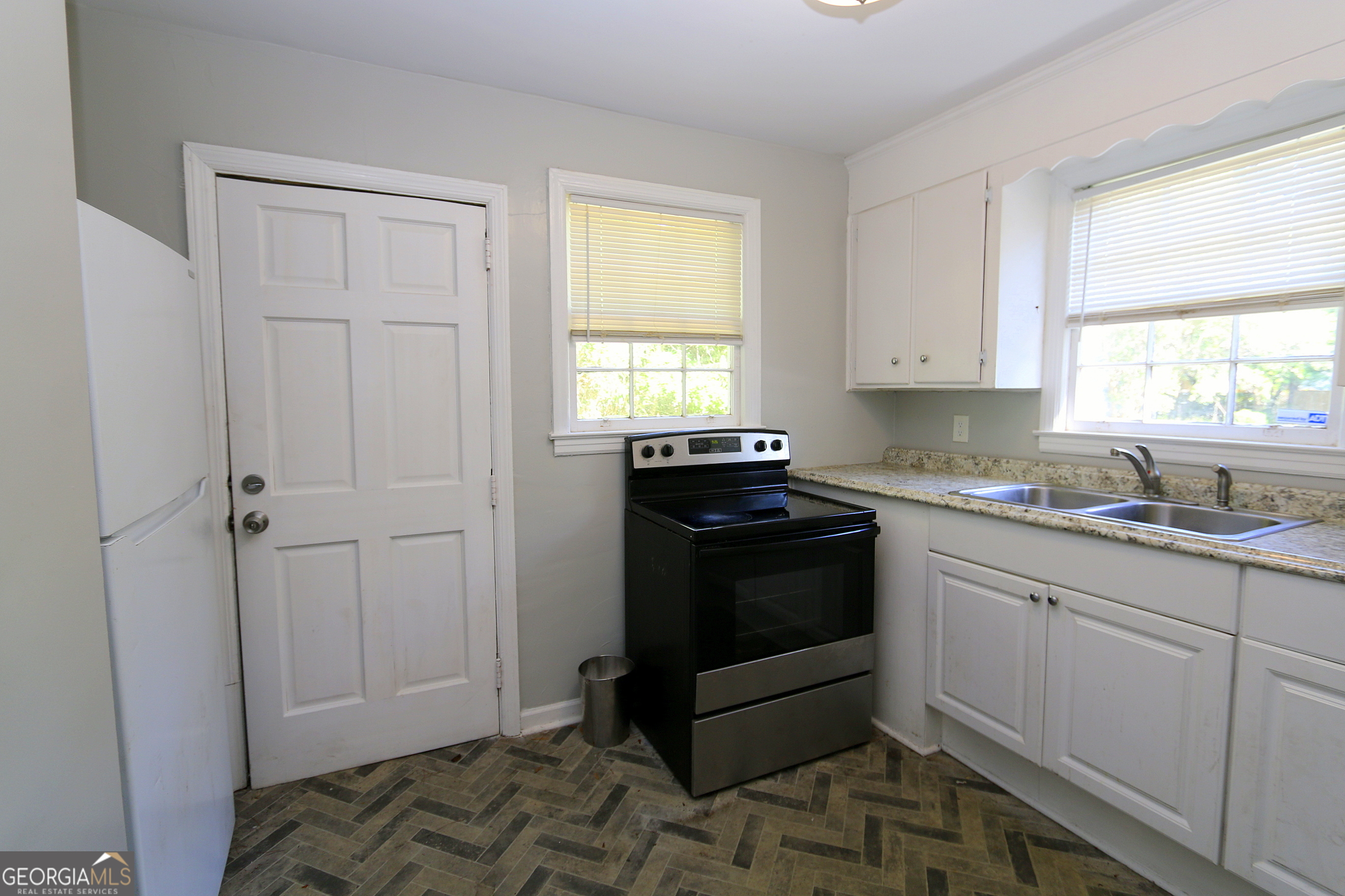 2309 Lorraine Drive Property Photo 17