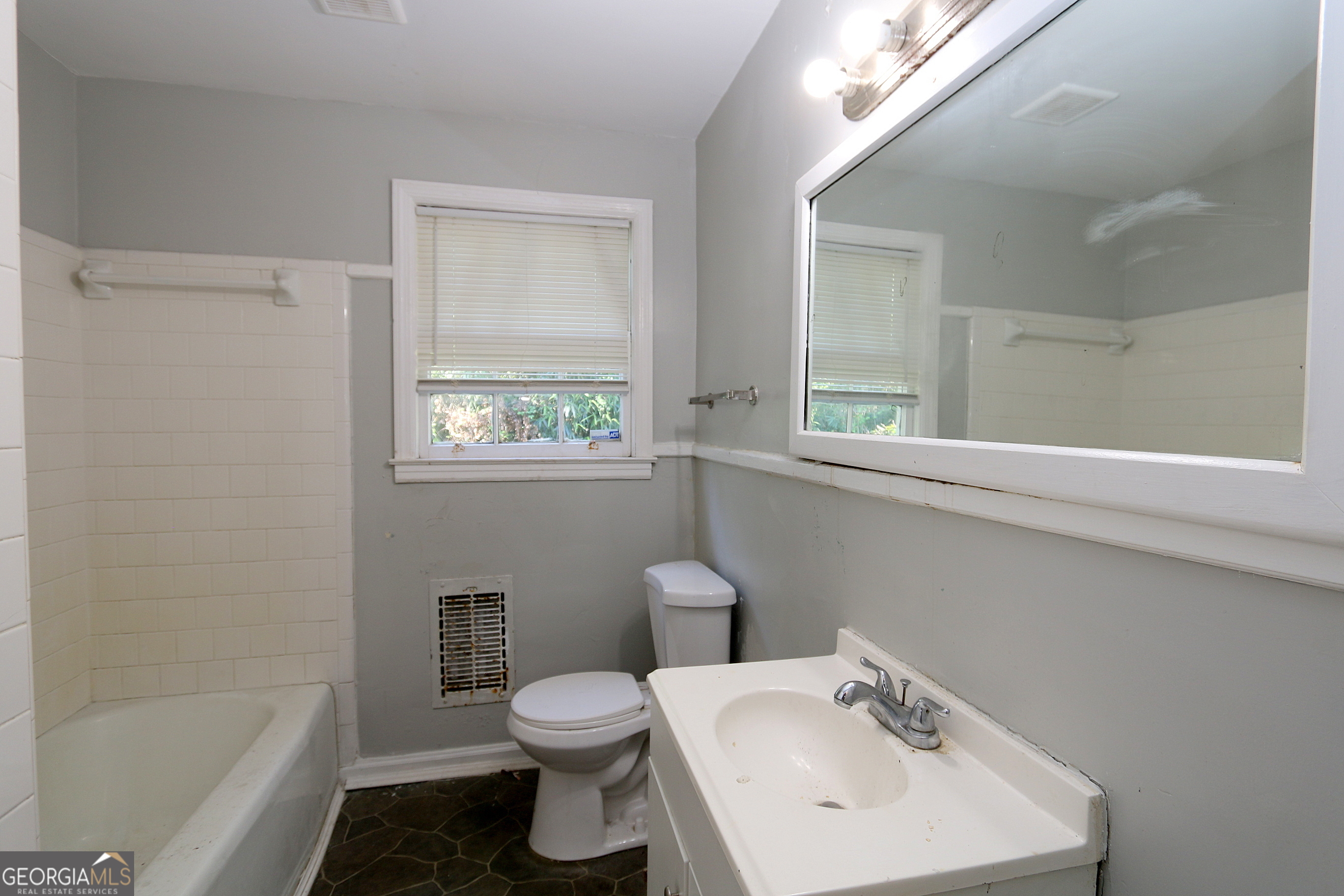 2309 Lorraine Drive Property Photo 21