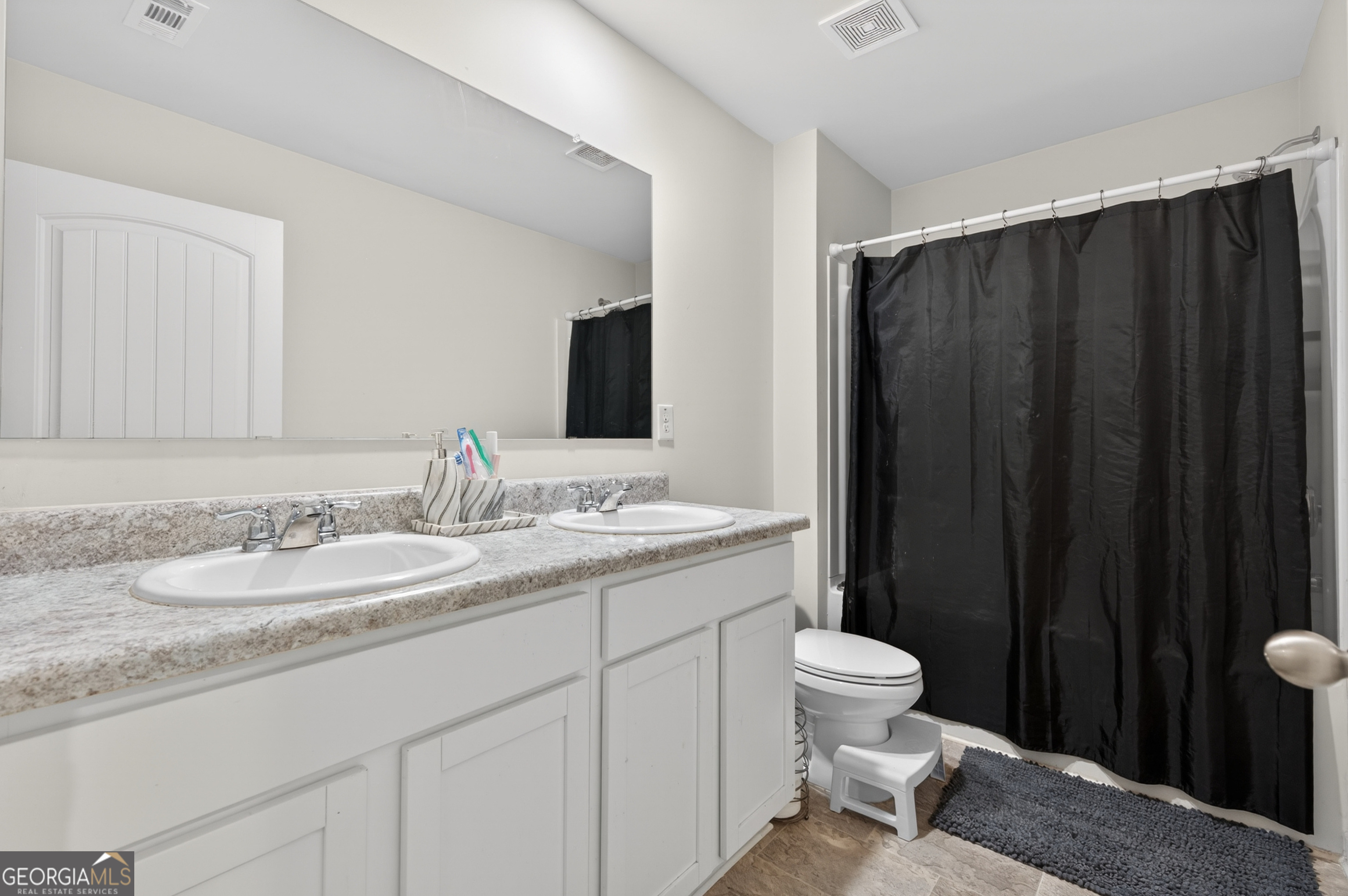 401 Hughes Lane Property Photo 25