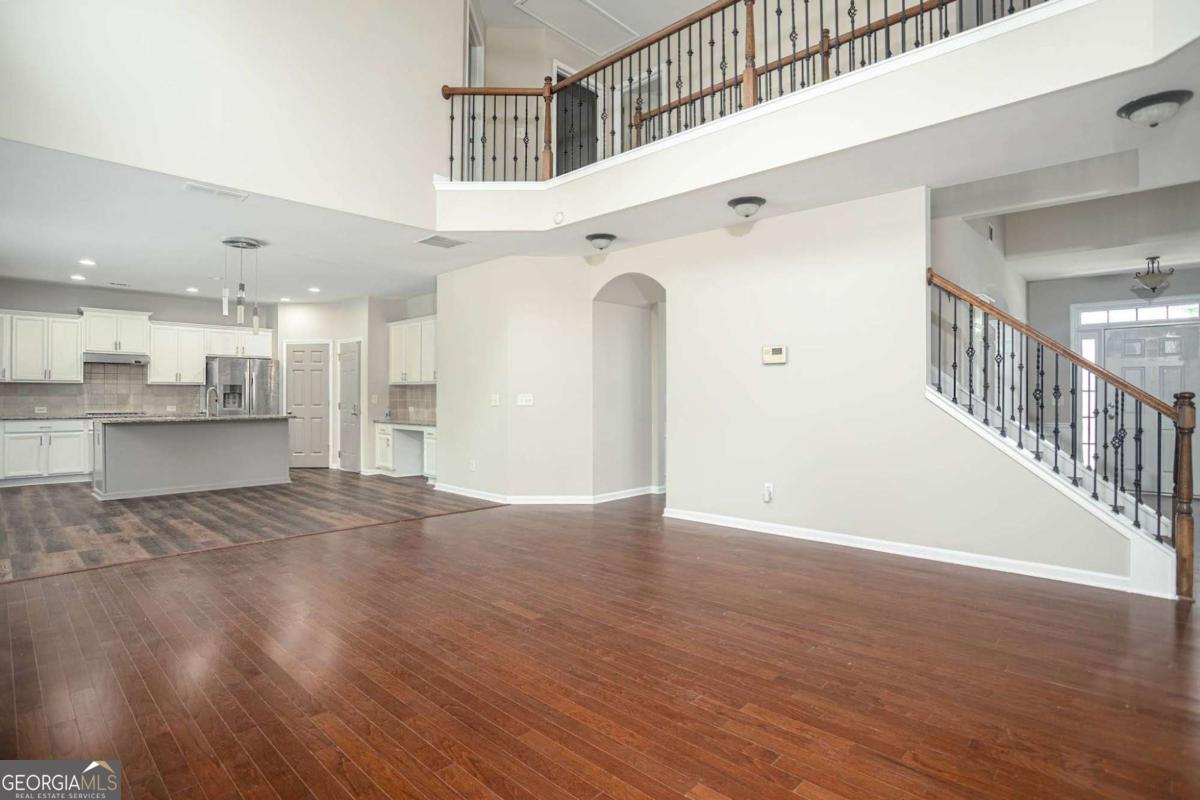 4405 Heathcliff Way Property Photo 17