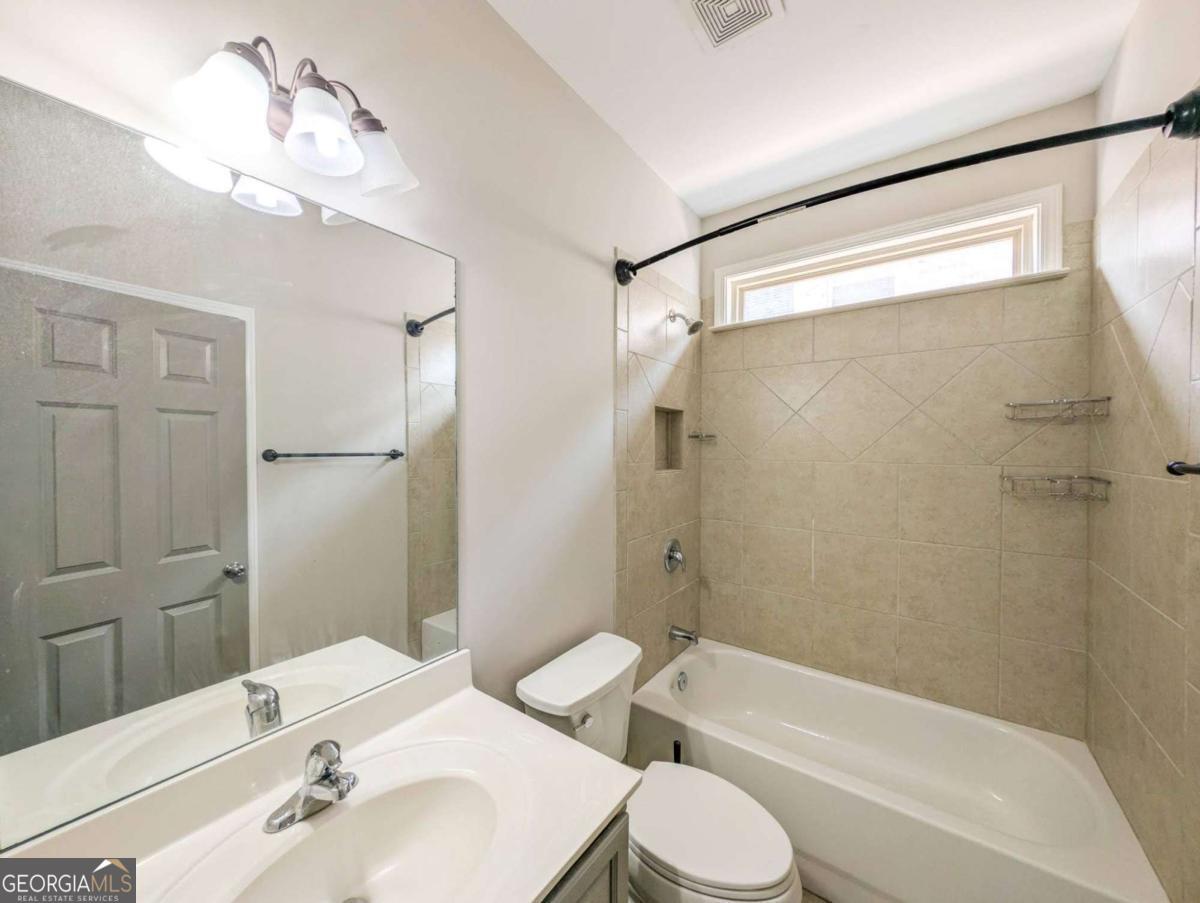 4405 Heathcliff Way Property Photo 29