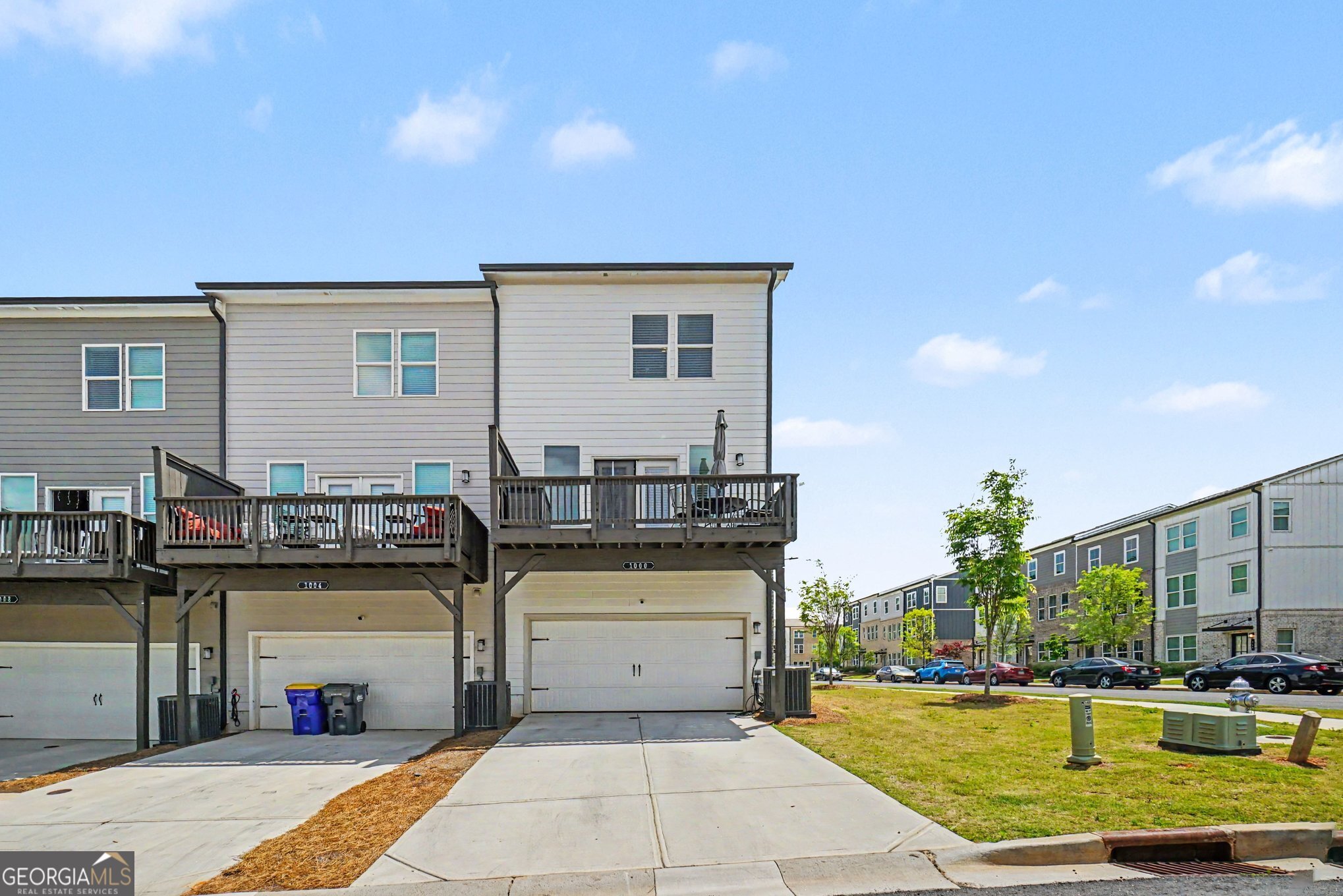1000 Taylor Court Property Photo 2