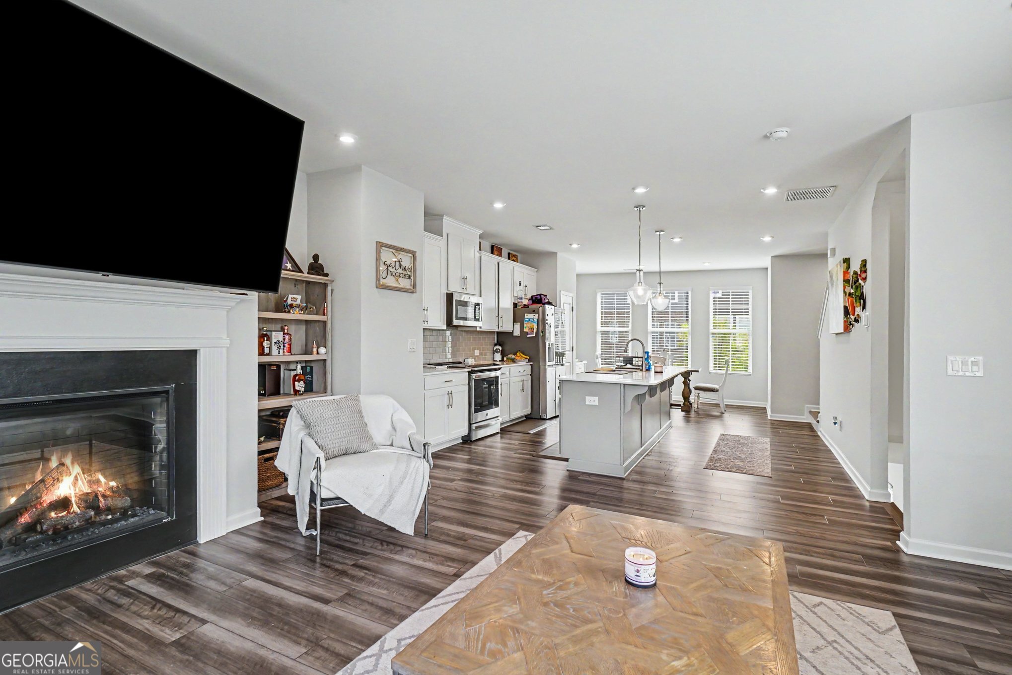 1000 Taylor Court Property Photo 12