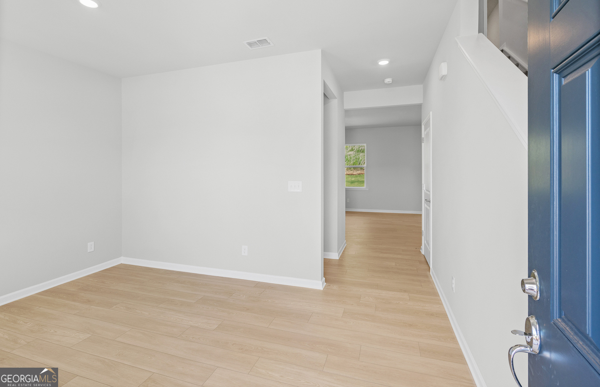 3092 Orwell Drive Property Photo 4