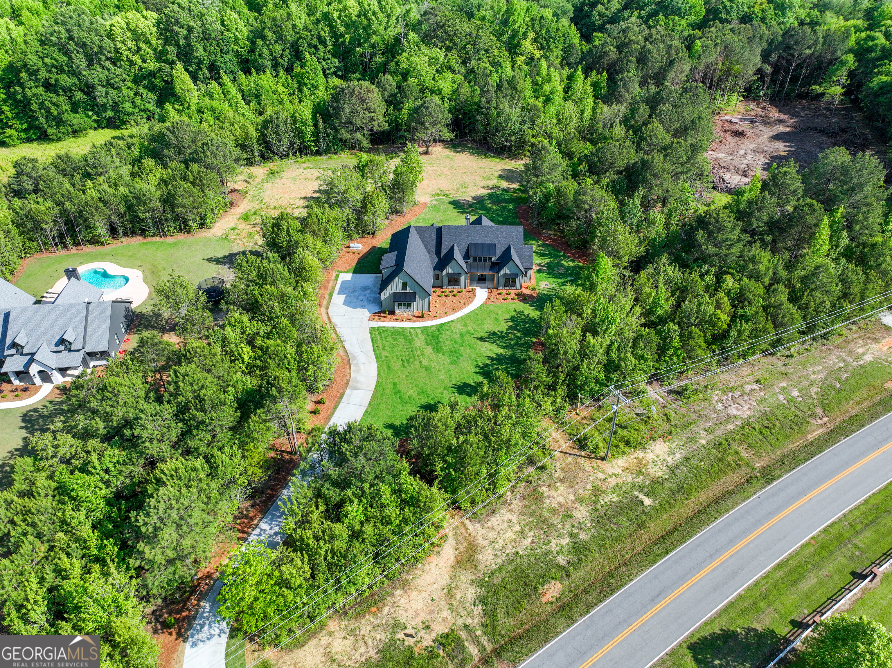 1140 Highway 85 Connector Property Photo 3