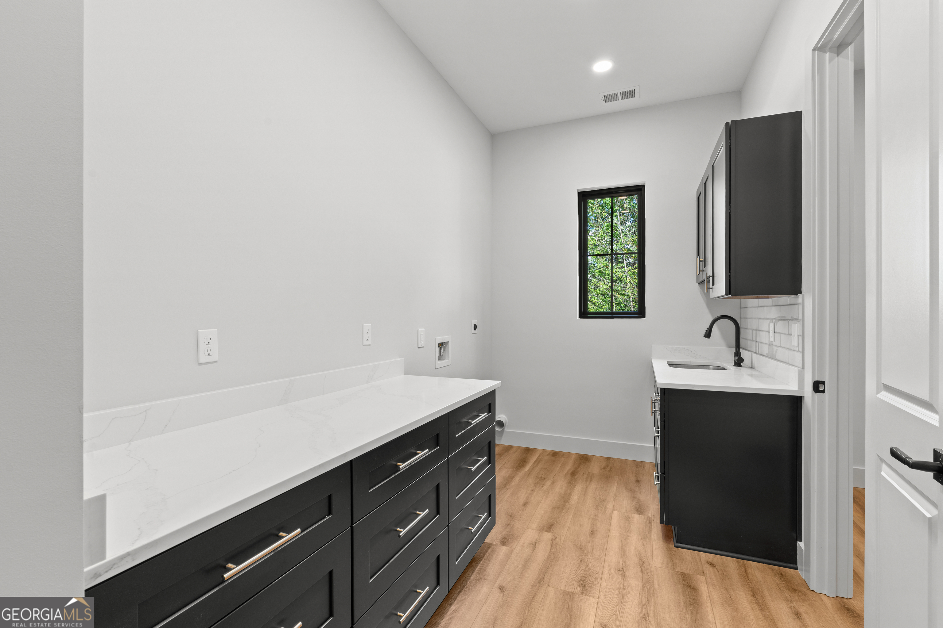 1140 Highway 85 Connector Property Photo 27
