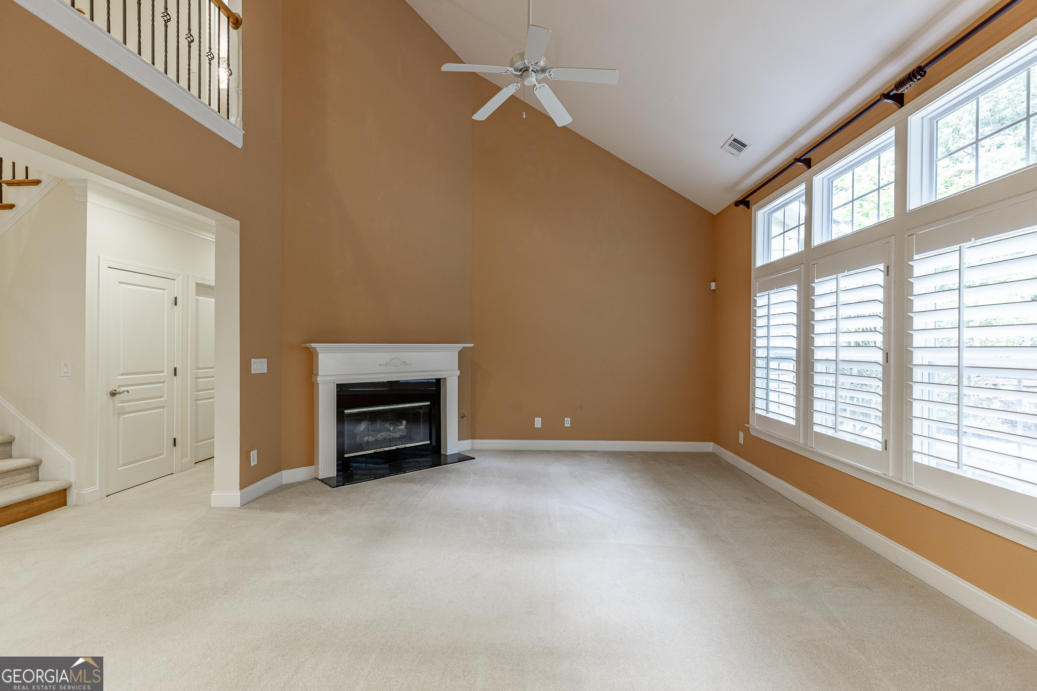 7042 Tree House Way Property Photo 15