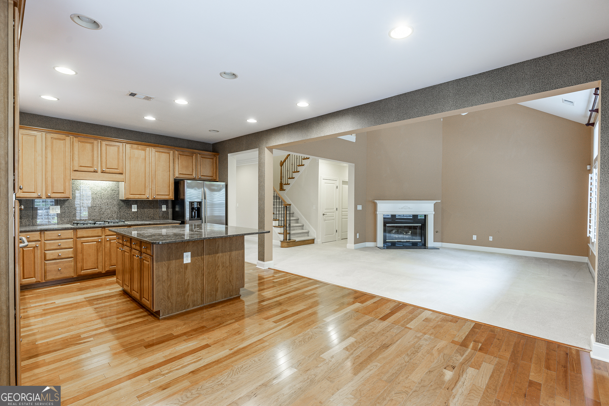 7042 Tree House Way Property Photo 24