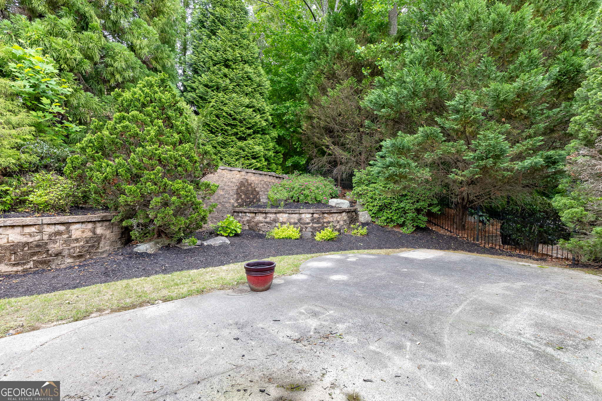 7042 Tree House Way Property Photo 42