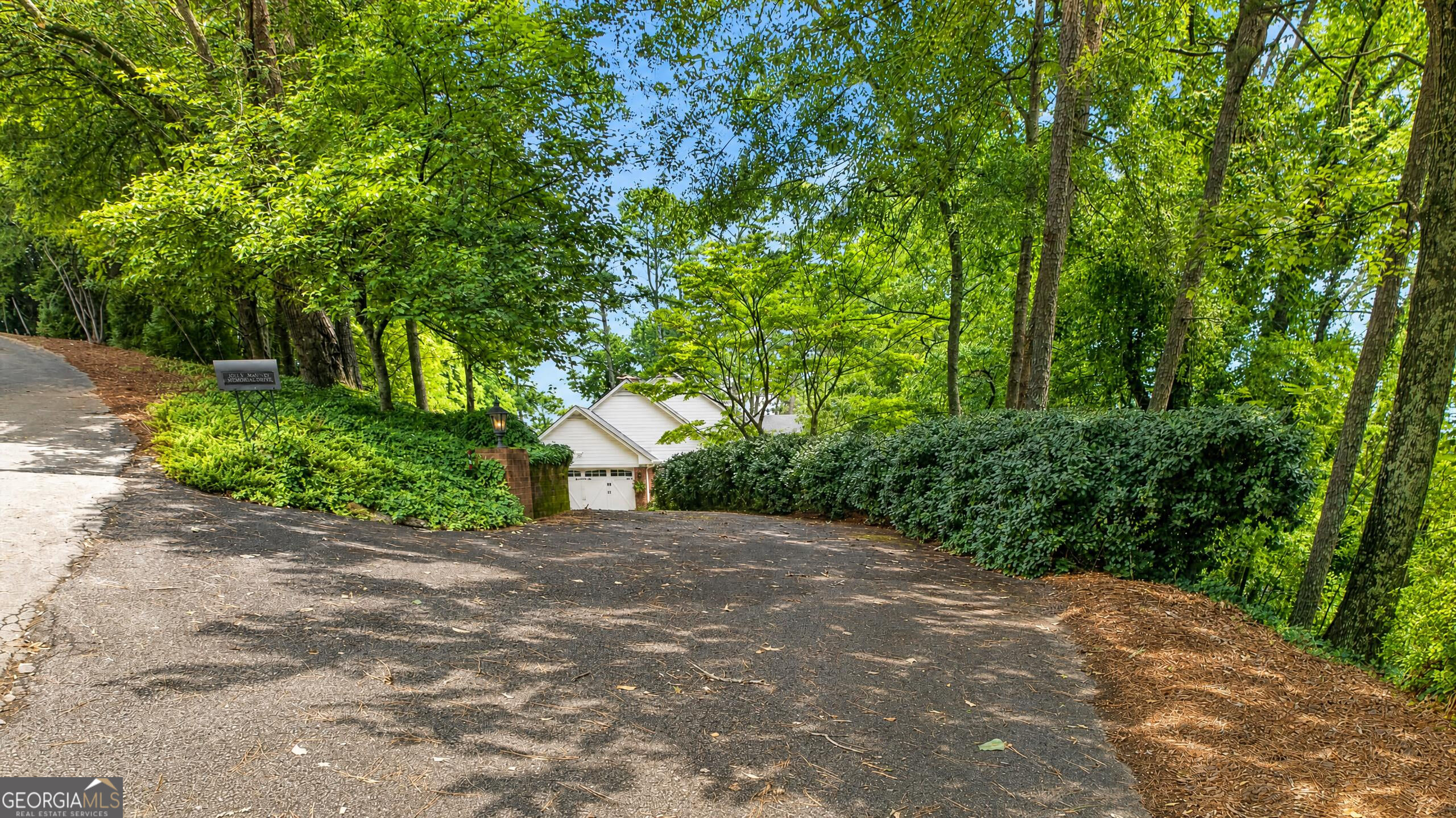 15 Lenox Circle Se Property Photo 4