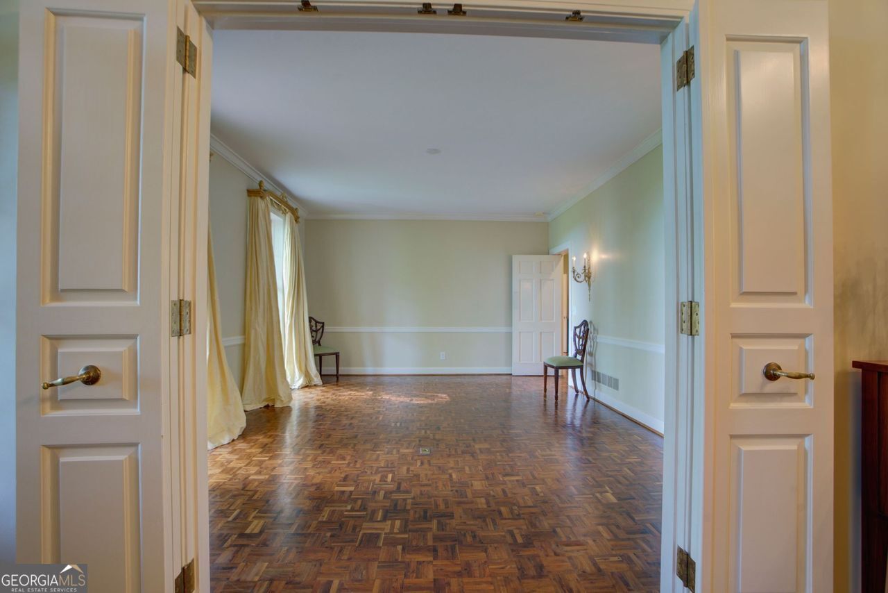 15 Lenox Circle Se Property Photo 13