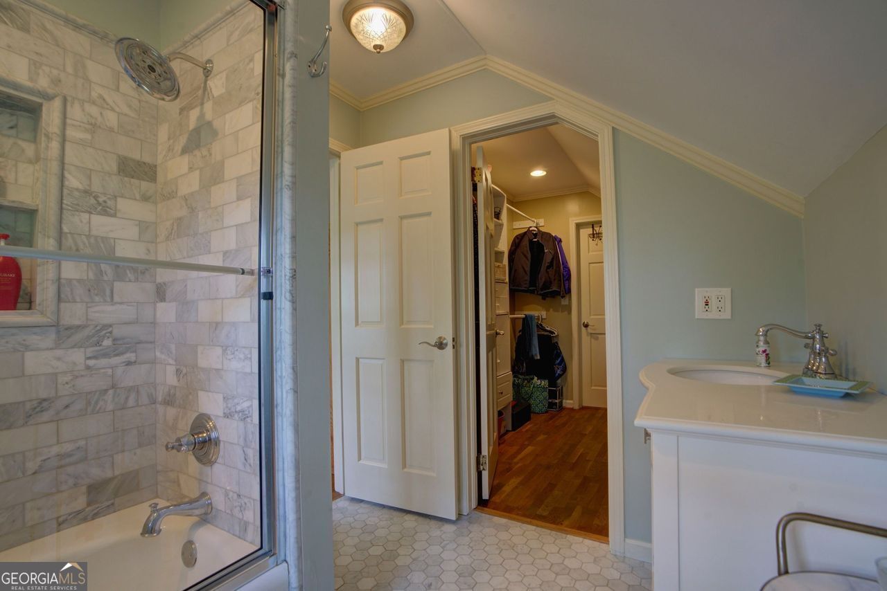 15 Lenox Circle Se Property Photo 31