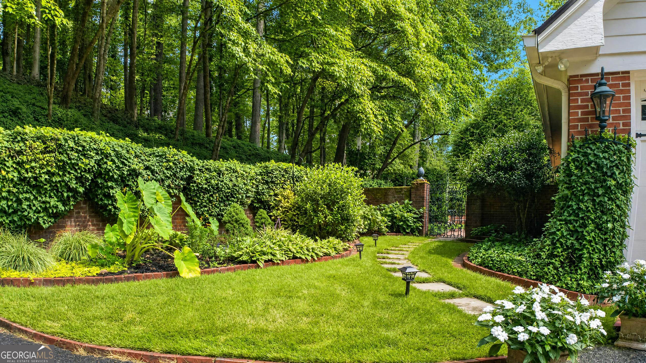 15 Lenox Circle Se Property Photo 44