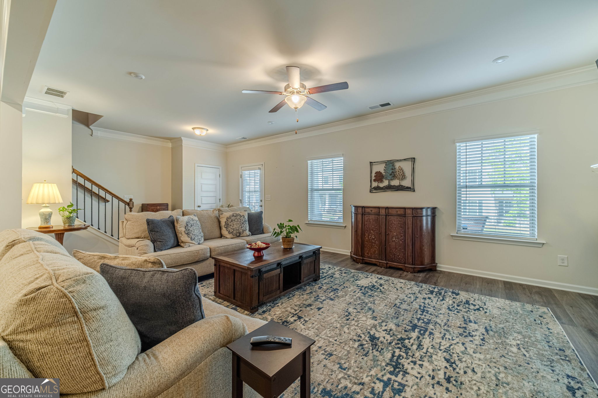 512 Green Street Property Photo 6