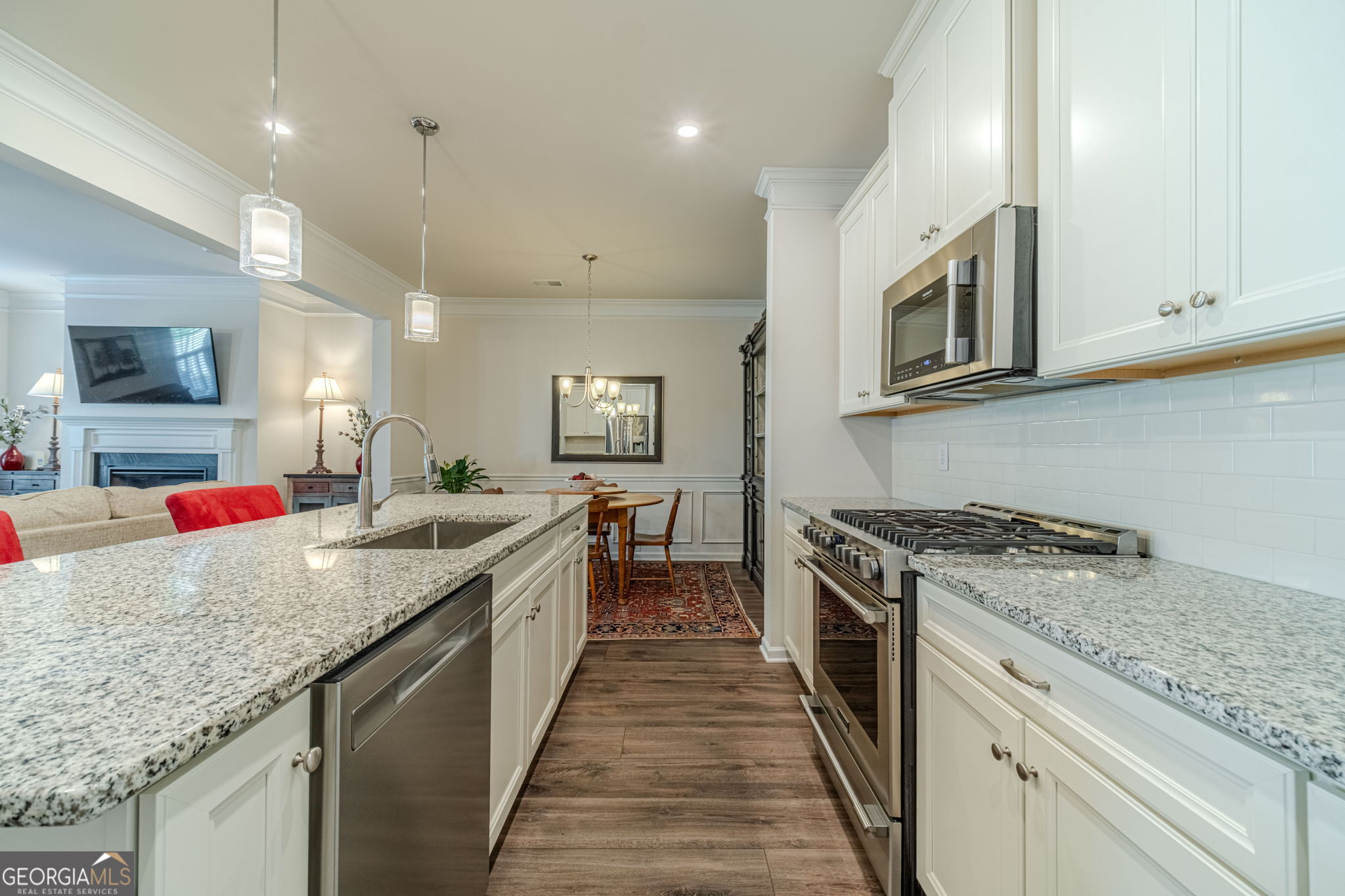 512 Green Street Property Photo 10