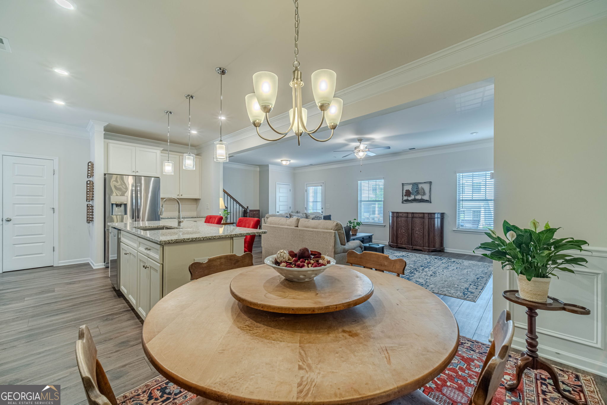 512 Green Street Property Photo 12