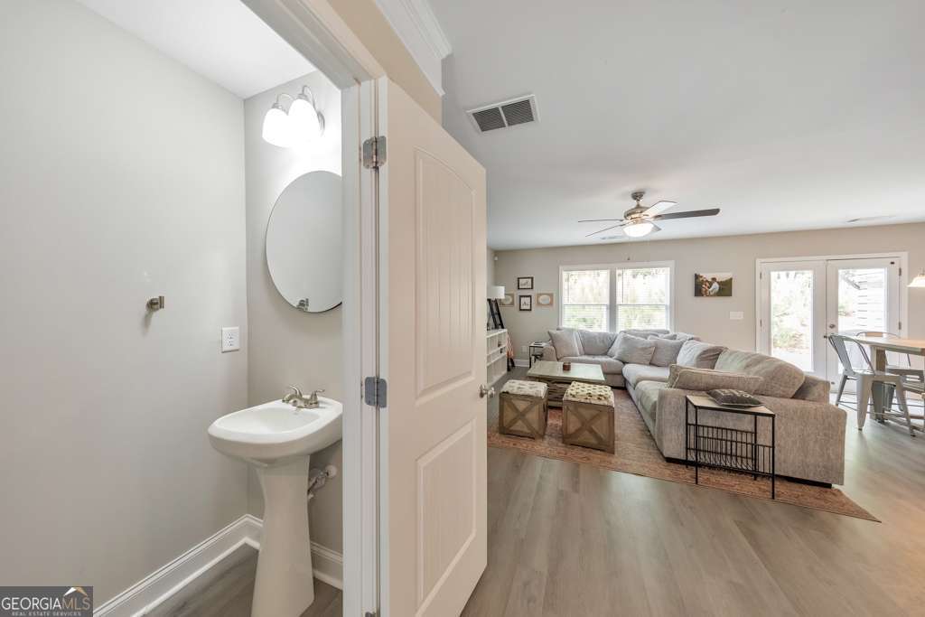 52 Hood Park Court Property Photo 12