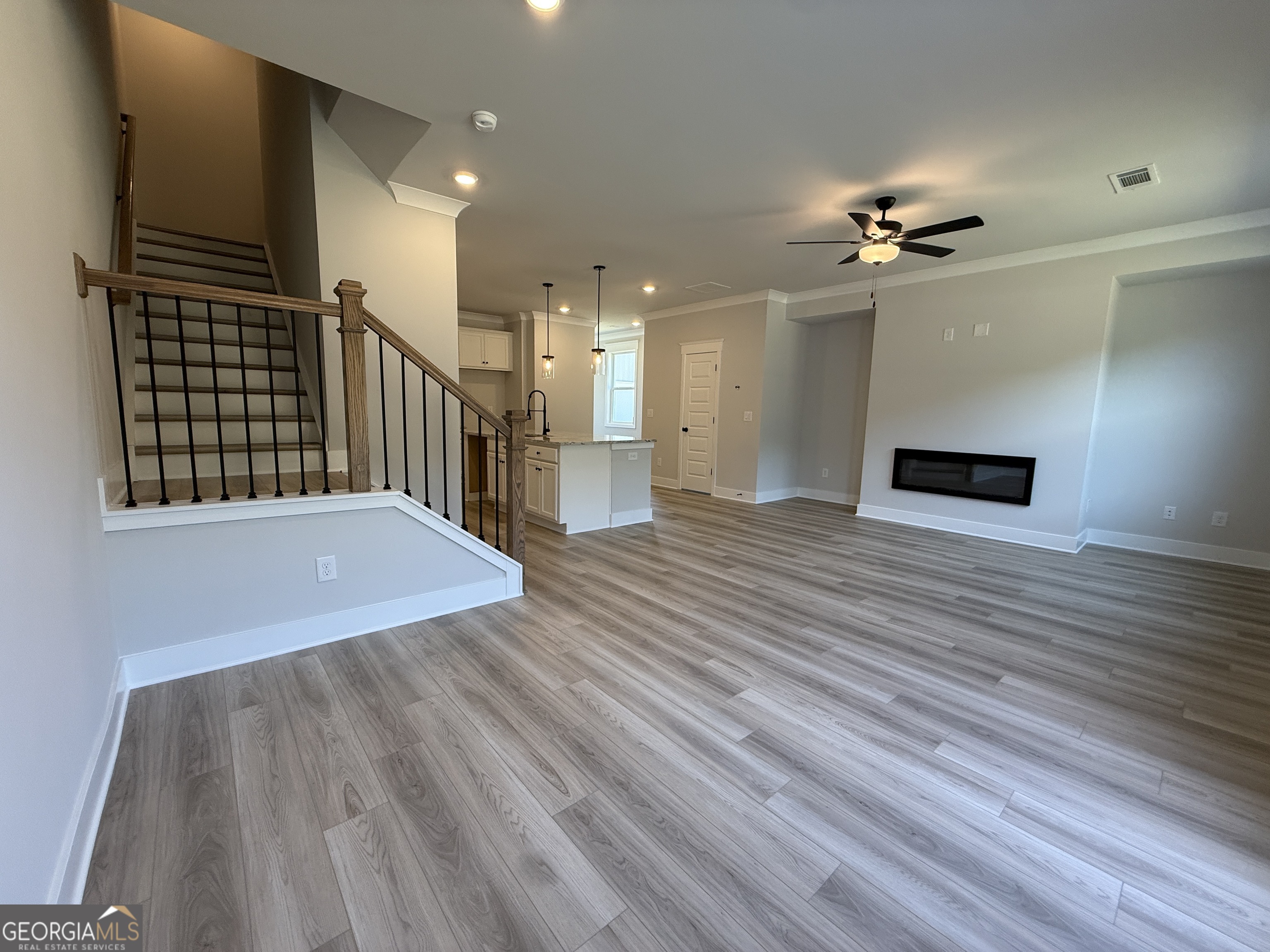 329 Brook Landing Circle Property Photo 5