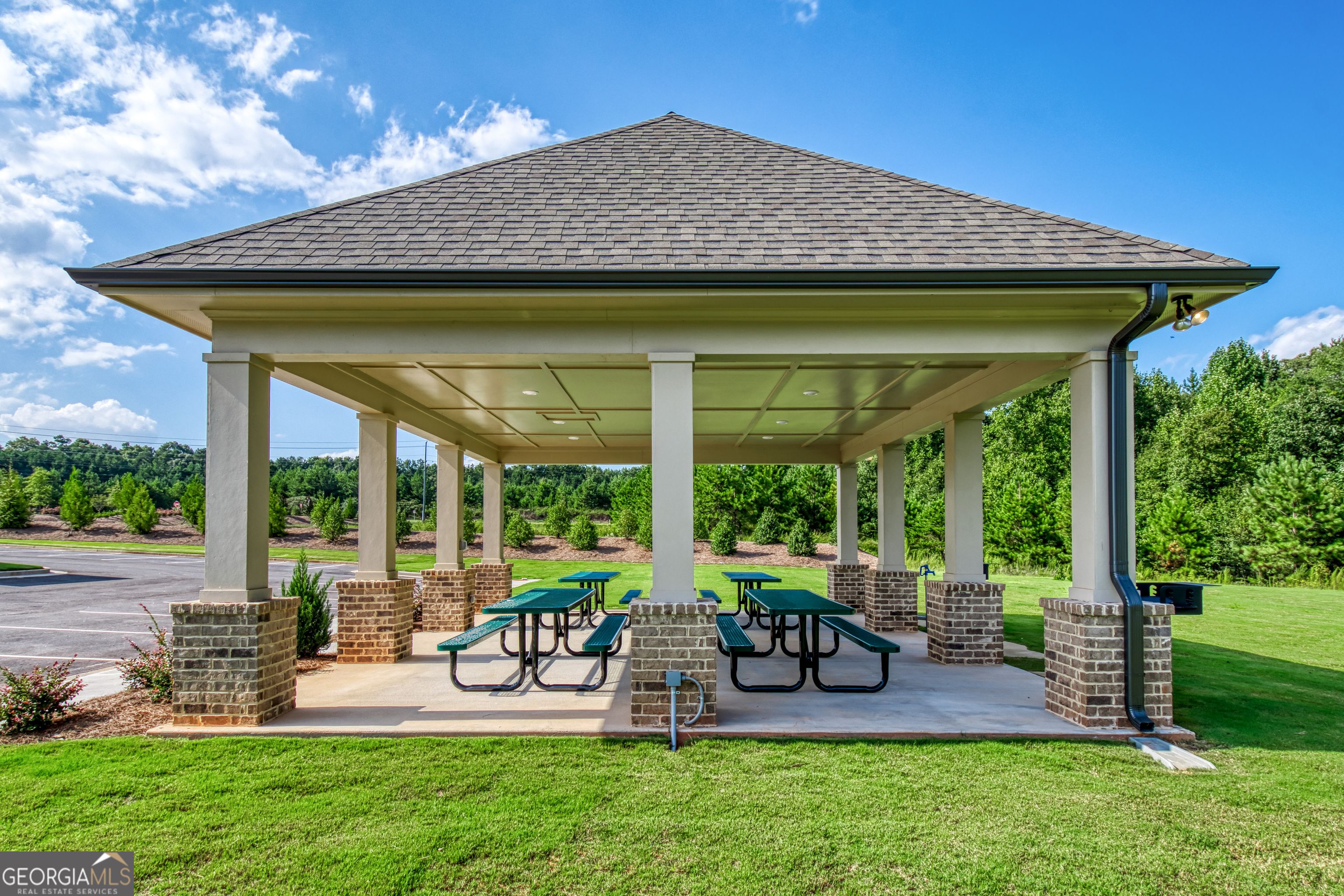 329 Brook Landing Circle Property Photo 40